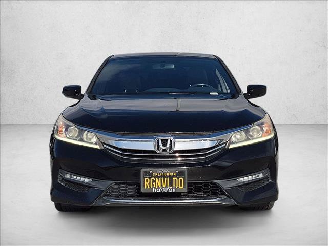 Used 2017 Honda Accord Sport image 2