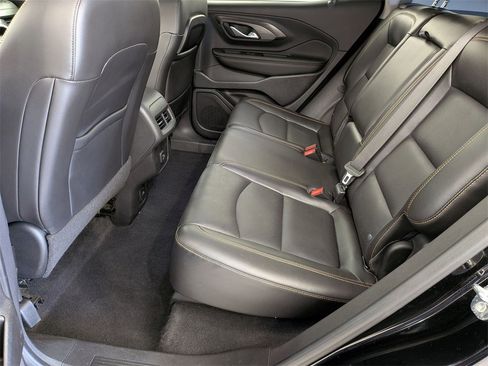 Used 2021 GMC Terrain SLT image 28
