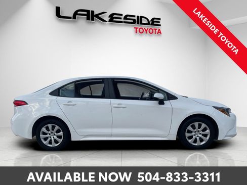 Used 2024 Toyota Corolla LE image 7