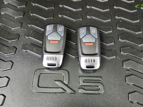 Used 2022 Audi Q5 2.0T Premium Plus w/ Premium Plus Package AWD/4WD image 59