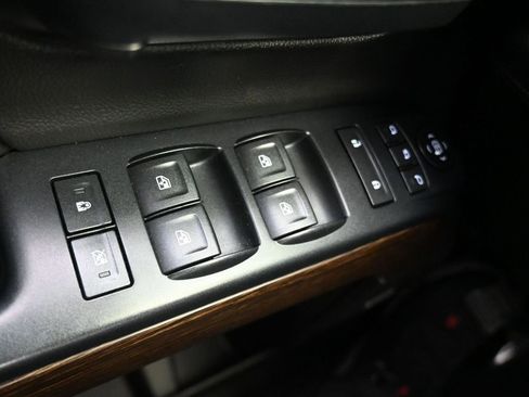 Used 2017 GMC Sierra 2500 Denali w/ Duramax Plus Package image 24