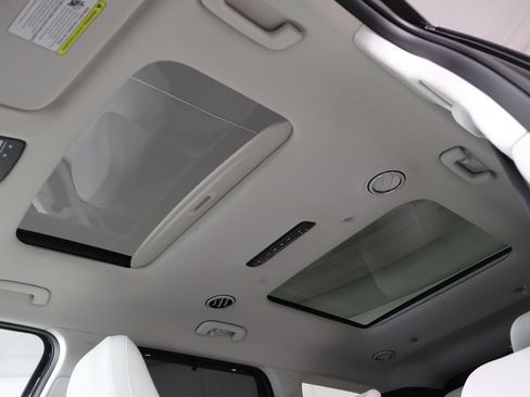 Certified 2026 Hyundai Palisade Calligraphy AWD/4WD image 24
