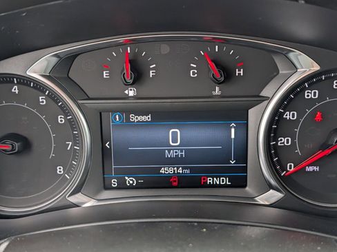 Used 2022 Chevrolet Equinox LT image 25