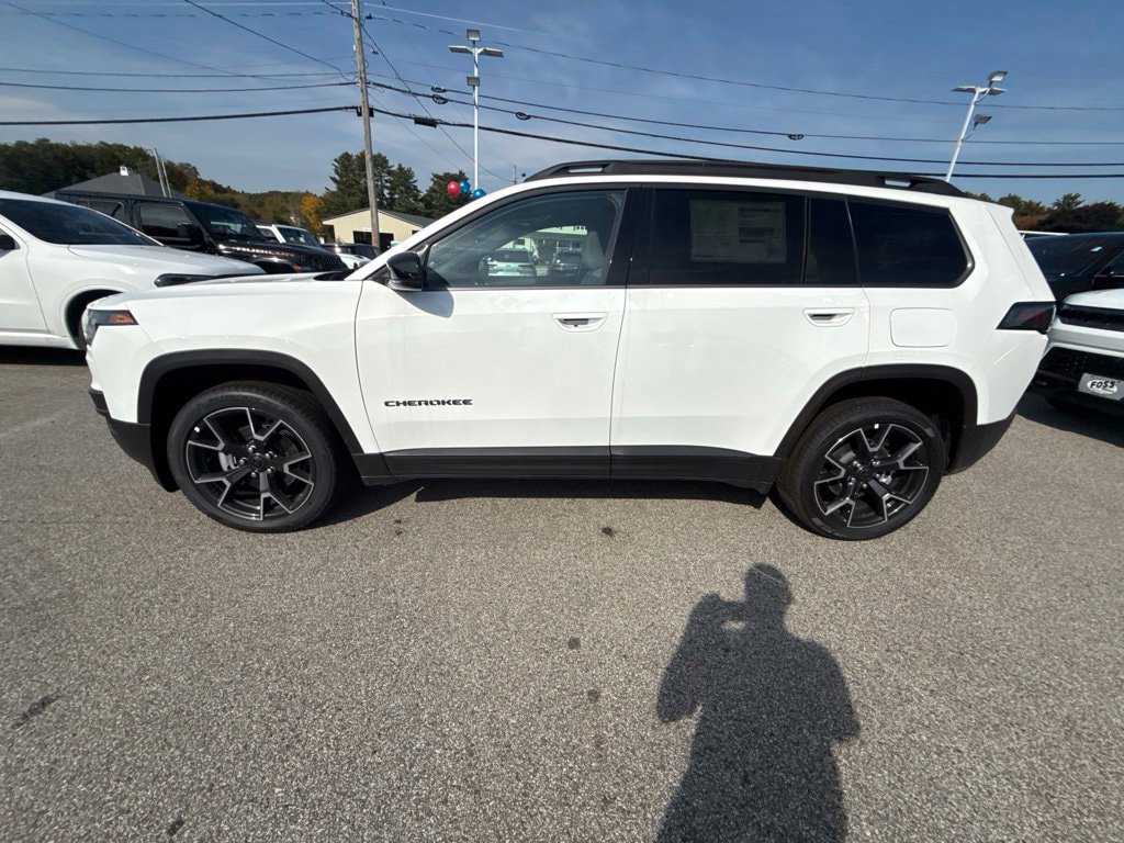 New 2026 Jeep Cherokee Overland AWD/4WD image 2