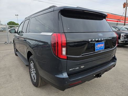 New 2026 Ford Expedition Max Active RWD image 9