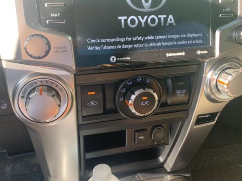 Used 2024 Toyota 4Runner SR5 Premium w/ Moonroof Package image 19