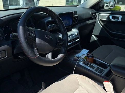 Used 2020 Ford Explorer 2WD image 6