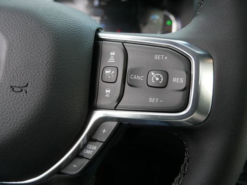 New 2026 RAM 3500 Laramie AWD/4WD image 13