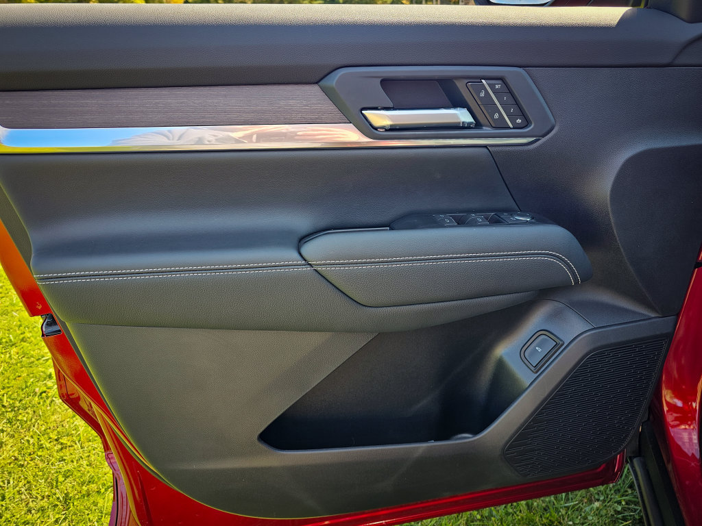 New 2027 GMC Terrain Denali AWD/4WD image 9