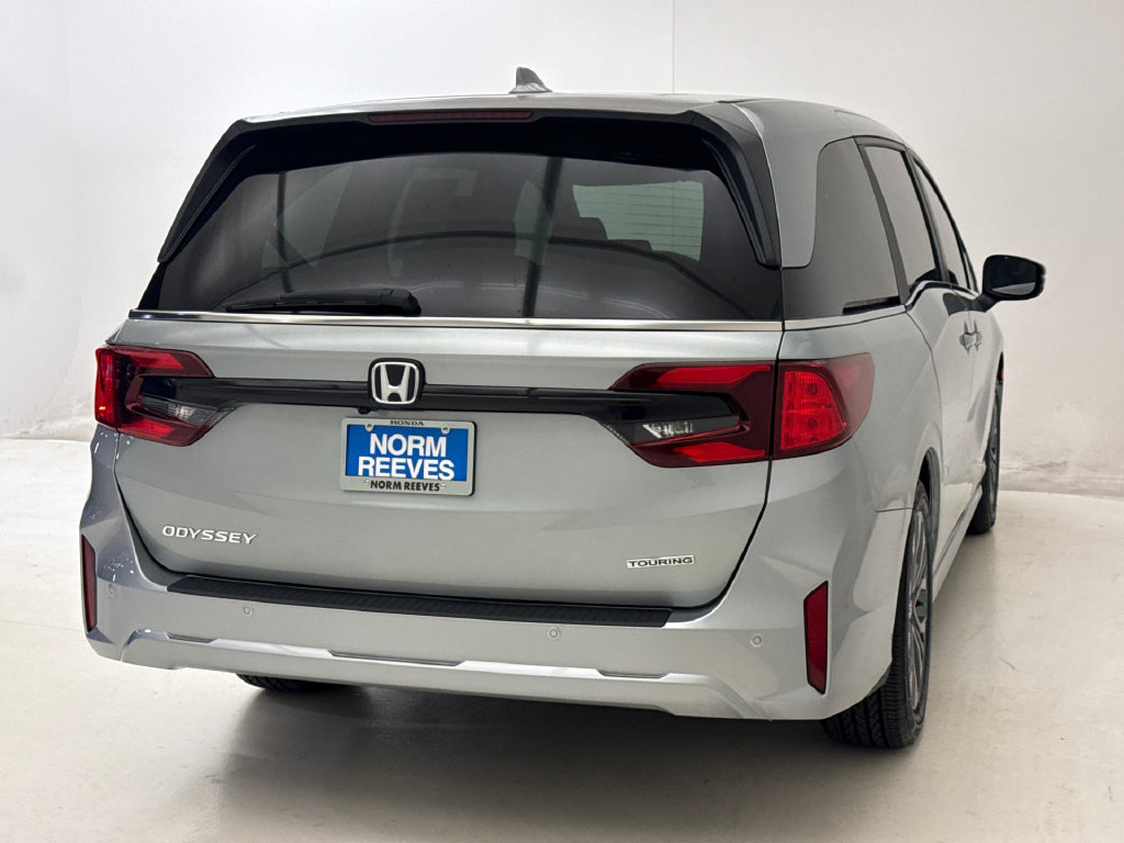 New 2027 Honda Odyssey Touring image 9