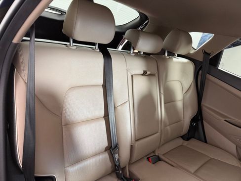 Used 2019 Hyundai Tucson Limited AWD/4WD image 21