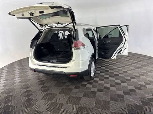 Used 2014 Nissan Rogue SV w/ SV Premium Package AWD/4WD image 14