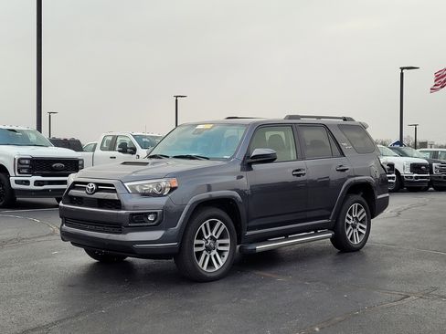 Used 2022 Toyota 4Runner TRD Sport image 8