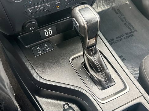 Used 2022 Ford Ranger XLT w/ Equipment Group 301A Mid image 16