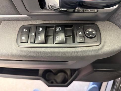 Used 2017 RAM 1500 Big Horn AWD/4WD image 15