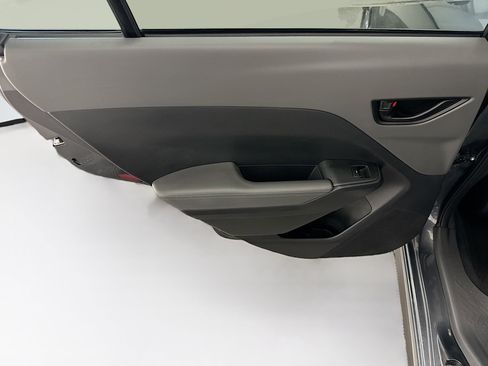 Used 2024 Subaru Crosstrek 2.0i Premium image 27