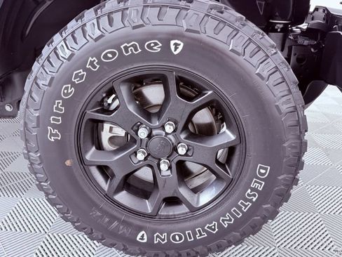 Used 2021 Jeep Wrangler Sport AWD/4WD image 24
