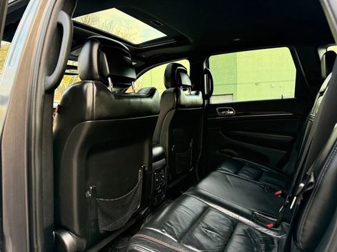 Used 2017 Jeep Grand Cherokee Limited 75th Anniversary image 23