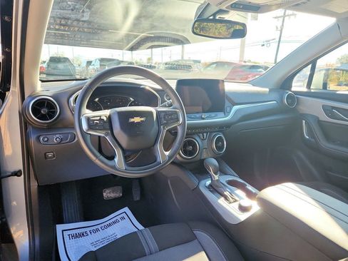 Used 2023 Chevrolet Blazer LT w/ Convenience Package image 12