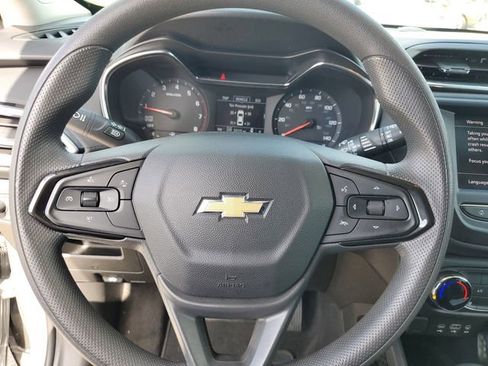 Used 2023 Chevrolet TrailBlazer LT AWD/4WD image 20
