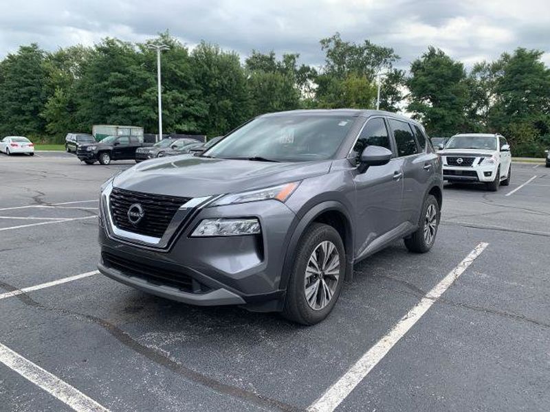 Certified 2023 Nissan Rogue SV image 1