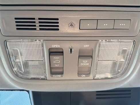 Used 2019 Honda CR-V EX-L image 14