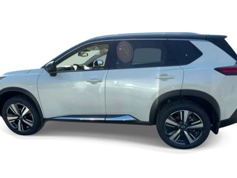 Certified 2023 Nissan Rogue SL image 5