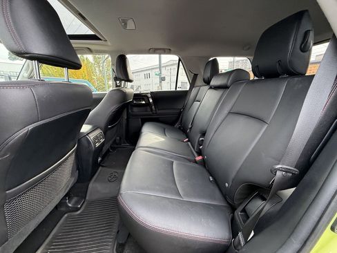 Used 2023 Toyota 4Runner TRD Off-Road Premium image 28