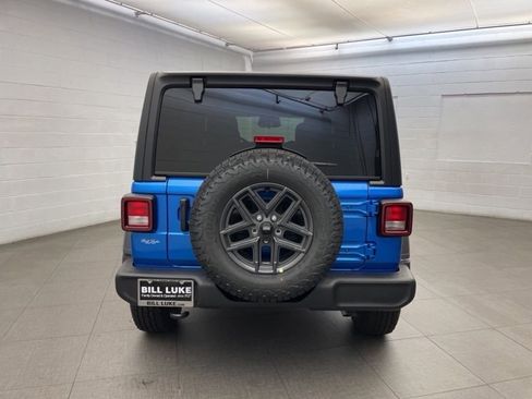 New 2026 Jeep Wrangler Sport S image 4