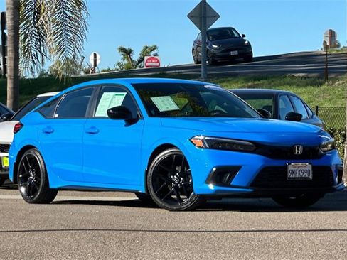 Certified 2024 Honda Civic Sport image 3