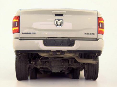 Used 2024 RAM 2500 Laramie AWD/4WD image 7