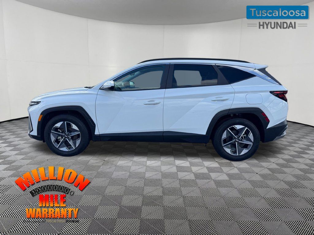 Used 2025 Hyundai Tucson SEL FWD image 6