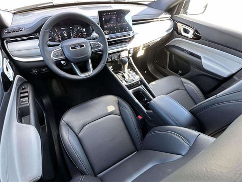 New 2026 Jeep Compass Limited image 8