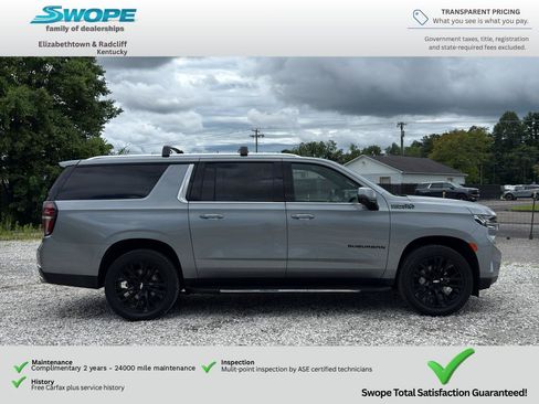 Used 2023 Chevrolet Suburban High Country AWD/4WD image 2