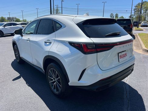 Used 2025 Lexus NX 250 FWD w/ Towing Package (2000 Lbs) image 8