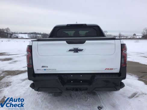 Used 2025 Chevrolet Silverado EV RST image 4