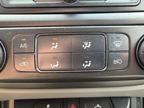 Used 2019 Chevrolet Colorado W/T w/ WT Convenience Package RWD image 29