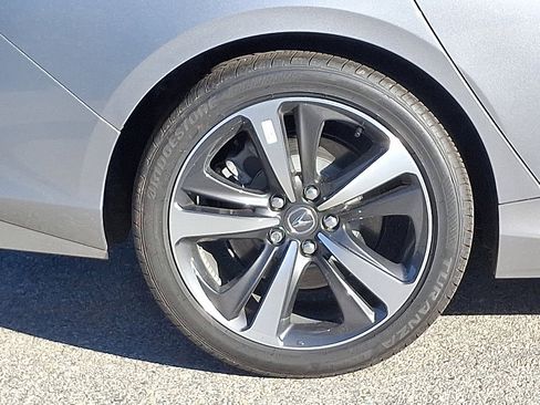 New 2025 Acura TLX w/ Technology Package image 5