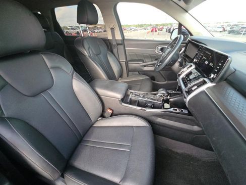 Used 2023 Kia Sorento SX AWD/4WD image 15