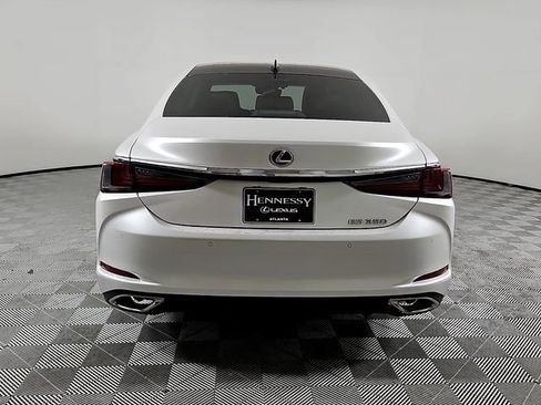 Used 2023 Lexus ES 350 w/ Premium Package FWD image 5