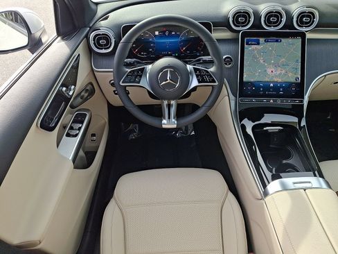 New 2026 Mercedes-Benz GLC 300 4MATIC image 7
