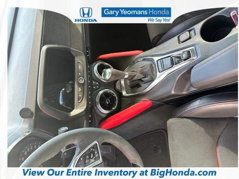 Used 2022 Chevrolet Camaro ZL1 RWD image 9