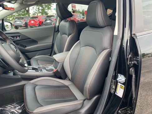 Used 2025 Subaru Crosstrek 2.5i Limited w/ Popular Package #4A image 10