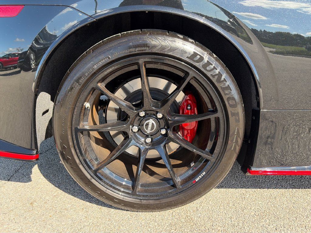 Used 2024 Nissan Z NISMO w/ Floor Mat Package RWD image 13