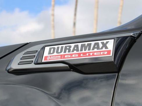 Used 2025 GMC Sierra 2500 AT4 image 20