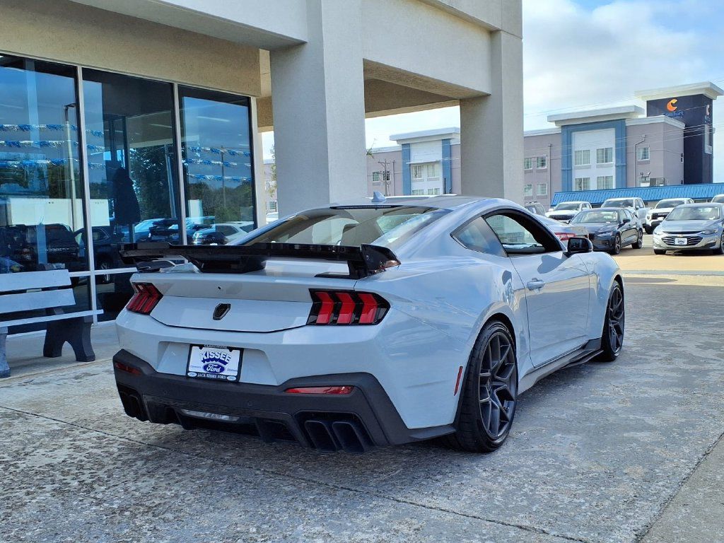 New 2026 Ford Mustang Dark Horse SC w/ Carbon Fiber Exterior Package RWD image 10
