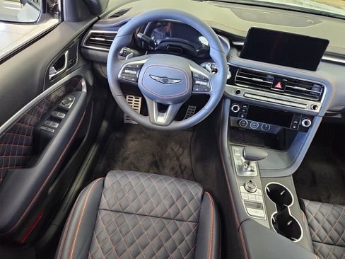 New 2026 Genesis G70 3.3T Prestige image 9