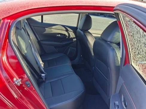 Used 2023 Nissan Sentra SR w/ SR Premium Package image 28