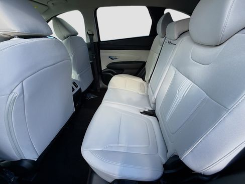 New 2026 Hyundai Tucson SEL FWD image 18