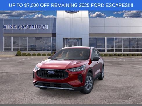 New 2025 Ford Escape Active w/ Tech Pack #1 AWD/4WD image 2